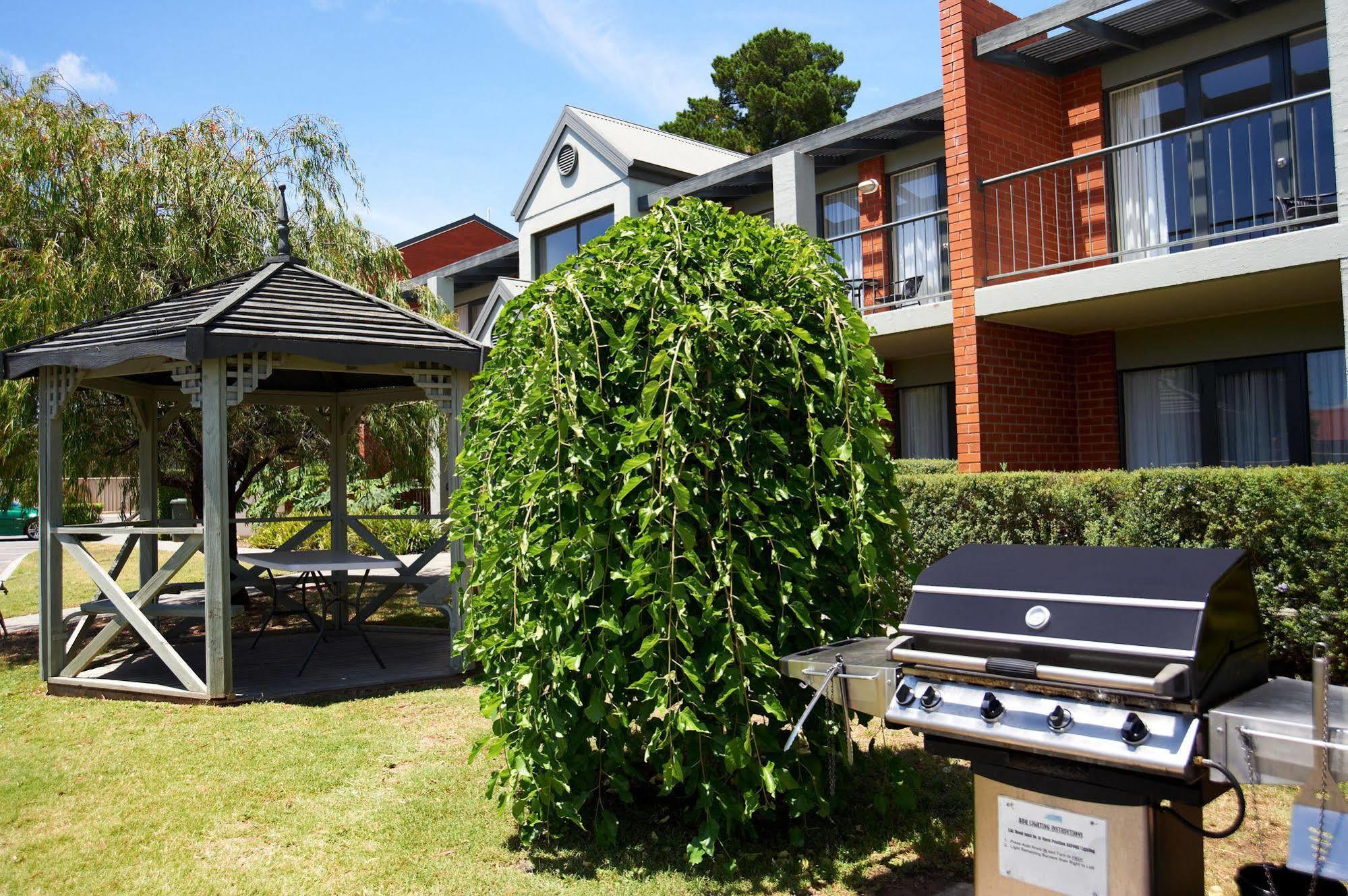 Quest Bendigo Aparthotel Exterior photo